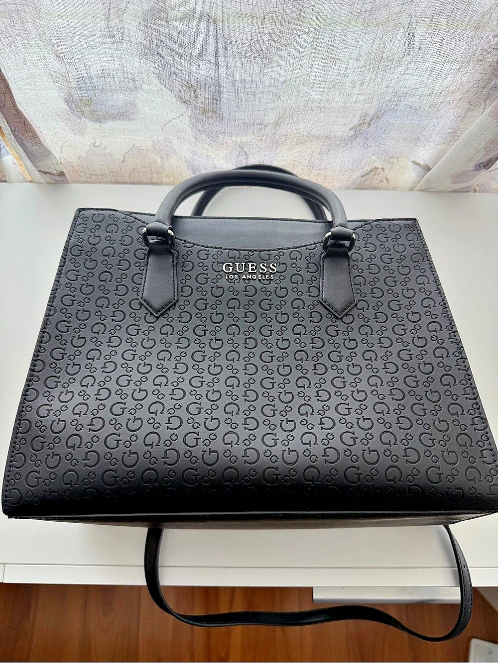 GUESS Black Tote Bag